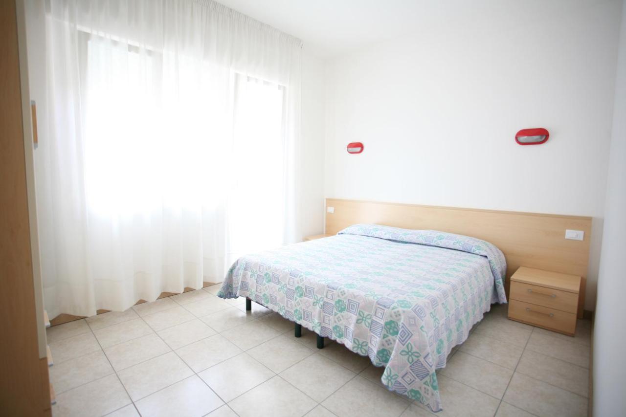 Residence Capinera Sottomarina Luaran gambar